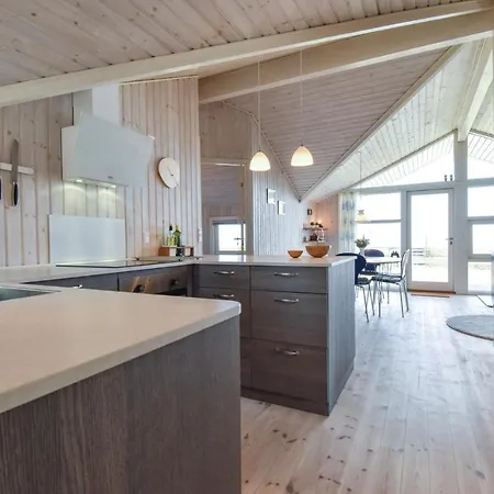 Tatil Evi Three-bedroom Holiday In