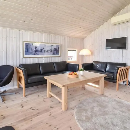 Tatil Evi Three-bedroom Holiday In Otterup